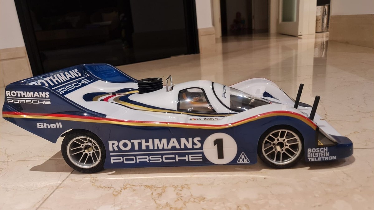 Porsche 962 Rothmans 1/18モデル Top Speed 1:18 Porsche 962 CK6 #11 Porsche Kremer Racing