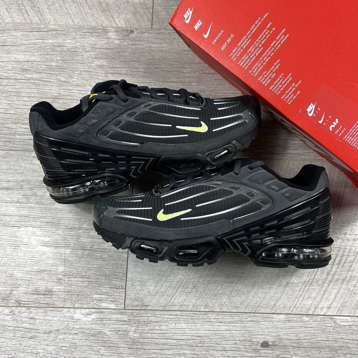 Nike Air Max Plus Anthracite Volt Unisex Trainer Size UK