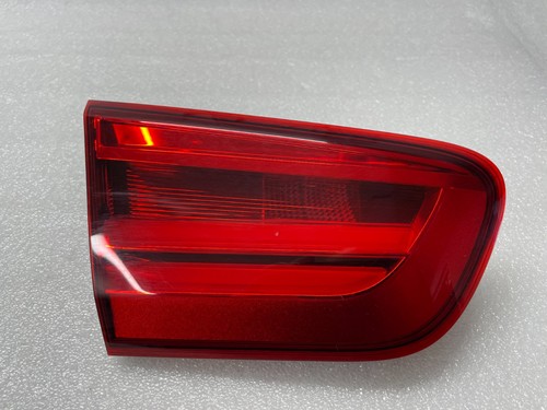 BMW 1er F20 F21 Rückleuchte Heckleuchte Rücklicht Links Innen 7359019