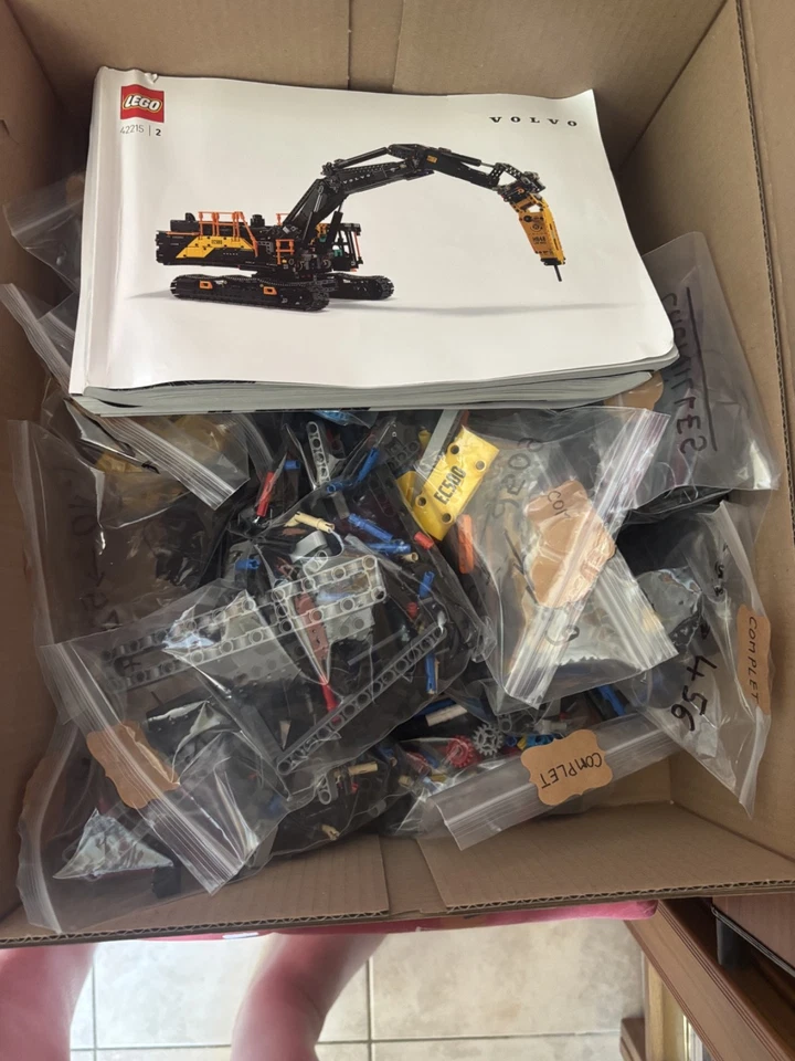 LEGO Technic 42215 Volvo EC500 Hybrid Excavator