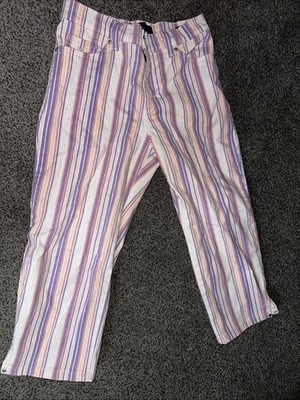 Gloria Vanderbilt Amanda Capri Striped Size 4 Women s Excellent Condition