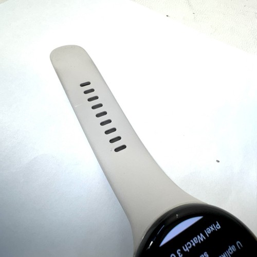 Montre connectée Google Pixel Watch 3 45 mm avec bracelet porcelaine LTE ! (WMP013888) - Photo 5 sur 9