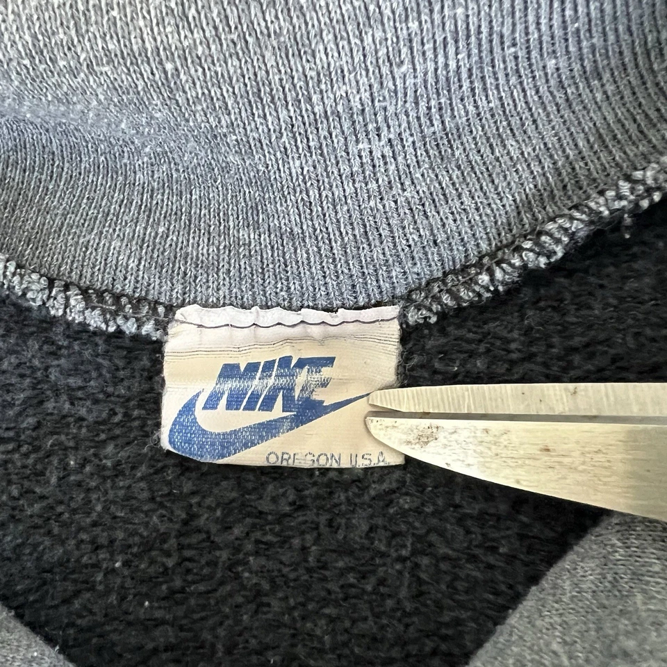 Rare Vintage 70s Nike Quarter Zip Gray Black Cropped Sweatshirt 23.5x22.5” Small - Image 4 of 4