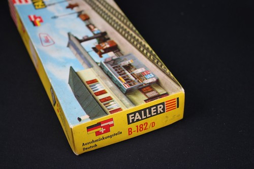 W020 FALLER Train Maquette B-182/D Gare quai journaux affiche plastique diorama - Picture 8 of 8