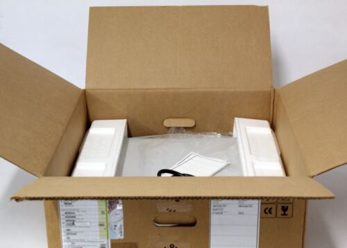 Cisco C9300-24P-E 24-Port Gigabit Managed PoE+ Ethernet Switch, PWR-C1-715WAC-P - Picture 3 of 7