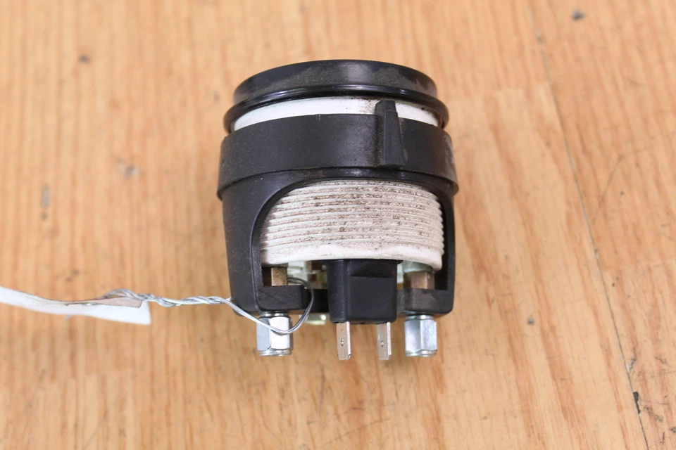 Harley Davidson 2006 FLHTCUI Ultra Classic Electra Glide medidor de temperatura del aire Foto 2 de 4