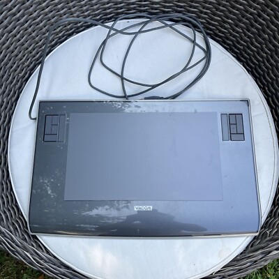 Wacom Intuos 3 PTZ-631W Graphic Drawing Tablet
