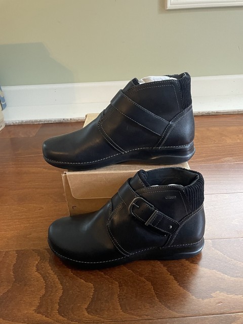 Clarks Womens Camzin Dime Dark Brown 