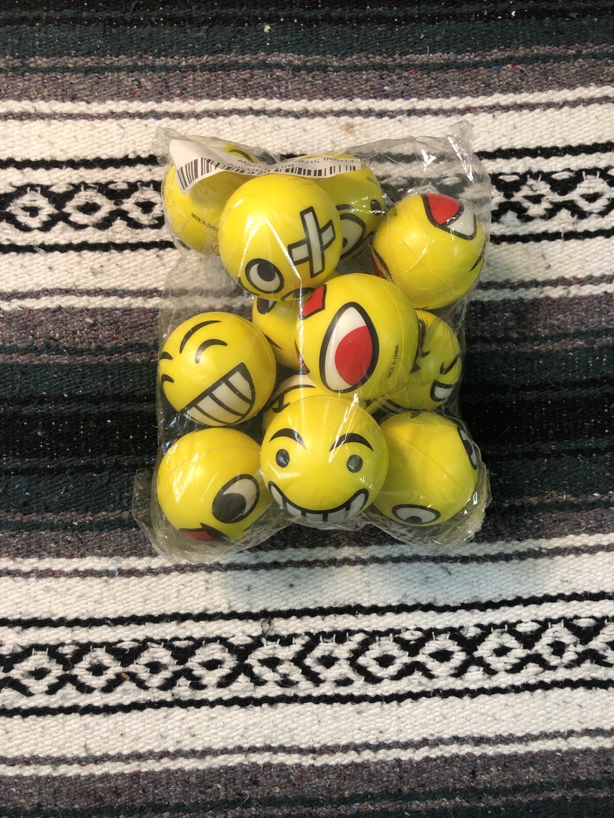 emoji stress balls bulk