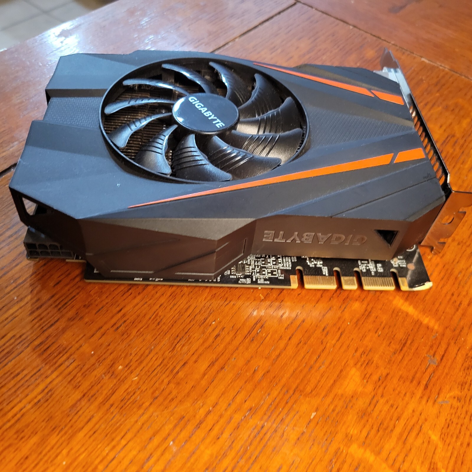 GIGABYTE GeForce GTX 1070 Mini ITX OC 8GB GDDR5 Graphics Card (GV