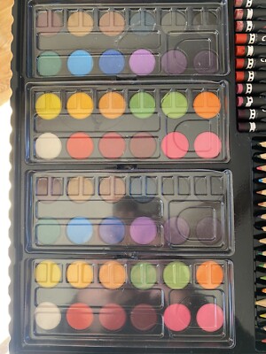 Cra-Z-Art Creative Artist Studio Kit with 200+ Pieces Oil, Markers