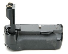 Vello Battery Grip BG-C4 F/1 Or 2 Lithium Batteries For Canon 7D Digital Cameras