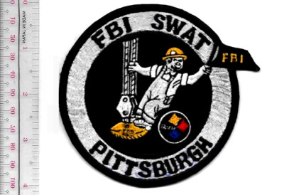 Pittsburgh Steelers & Federal Bureau of Investigation  FBI Patch vel NO TARIFF