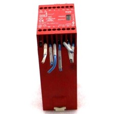 ALLEN BRADLEY 440NS32021 GUARDMASTER SIPHA2 CONTROL UNIT #L-281