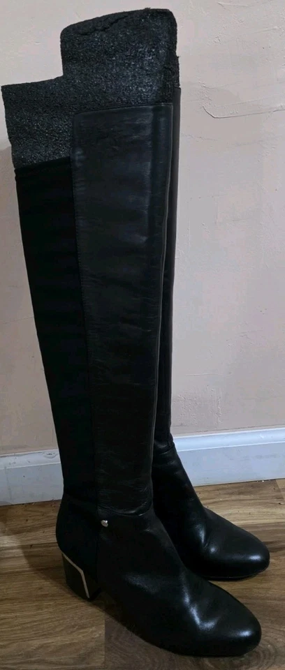 Botas hasta la rodilla DKNY vintage cromadas, espuma y tela elásticas talla 9 medianas Foto 3 de 4