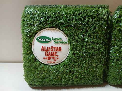SCOTTS Turf 2015 All Star Game in Cincinnati Koozie Beer Can Holder Set of 3 - Picture 2 of 6