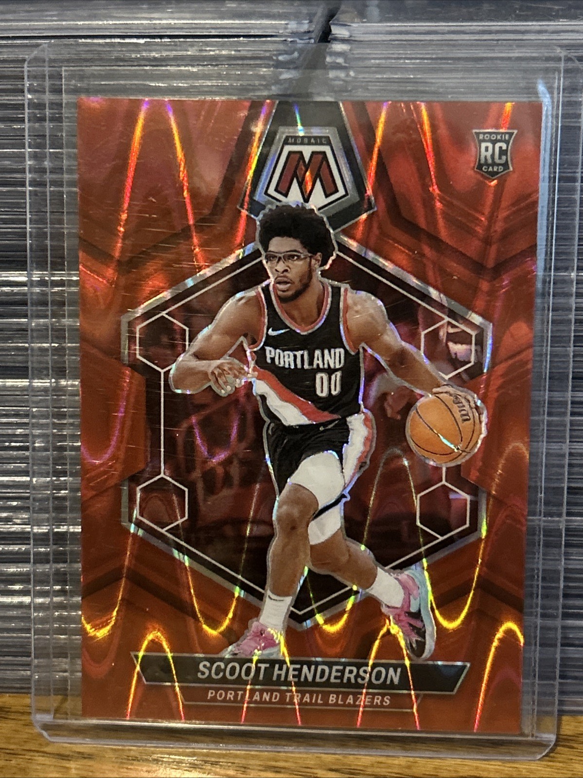 2023-24 Panini Mosaic - Rookies Scoot Henderson #216 Red Seismic Prizm /299 (RC)