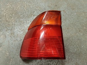 ✅✅✅BMW E39 TOURING 5 SERIE LINKES HINTERES RÜCKLICHT 8371327 63218371327 AA