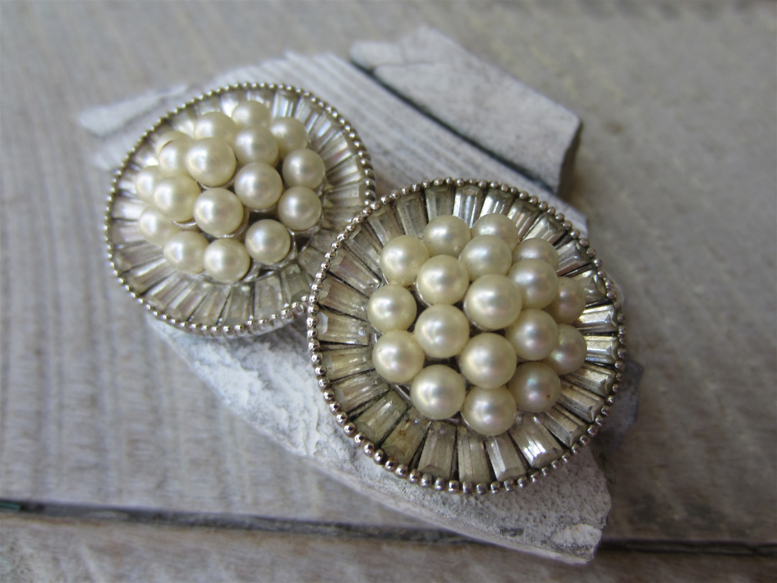 Vintage 1950's JOMAZ Faux Pearl Cluster Halo Baguette Rhinestone Clip EARRINGS