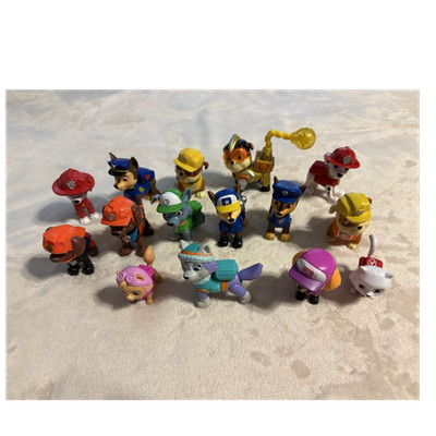 Spin Master PAW Patrol Mixed Lot 15 Mini Plastic Figures Chase Marshall Skye