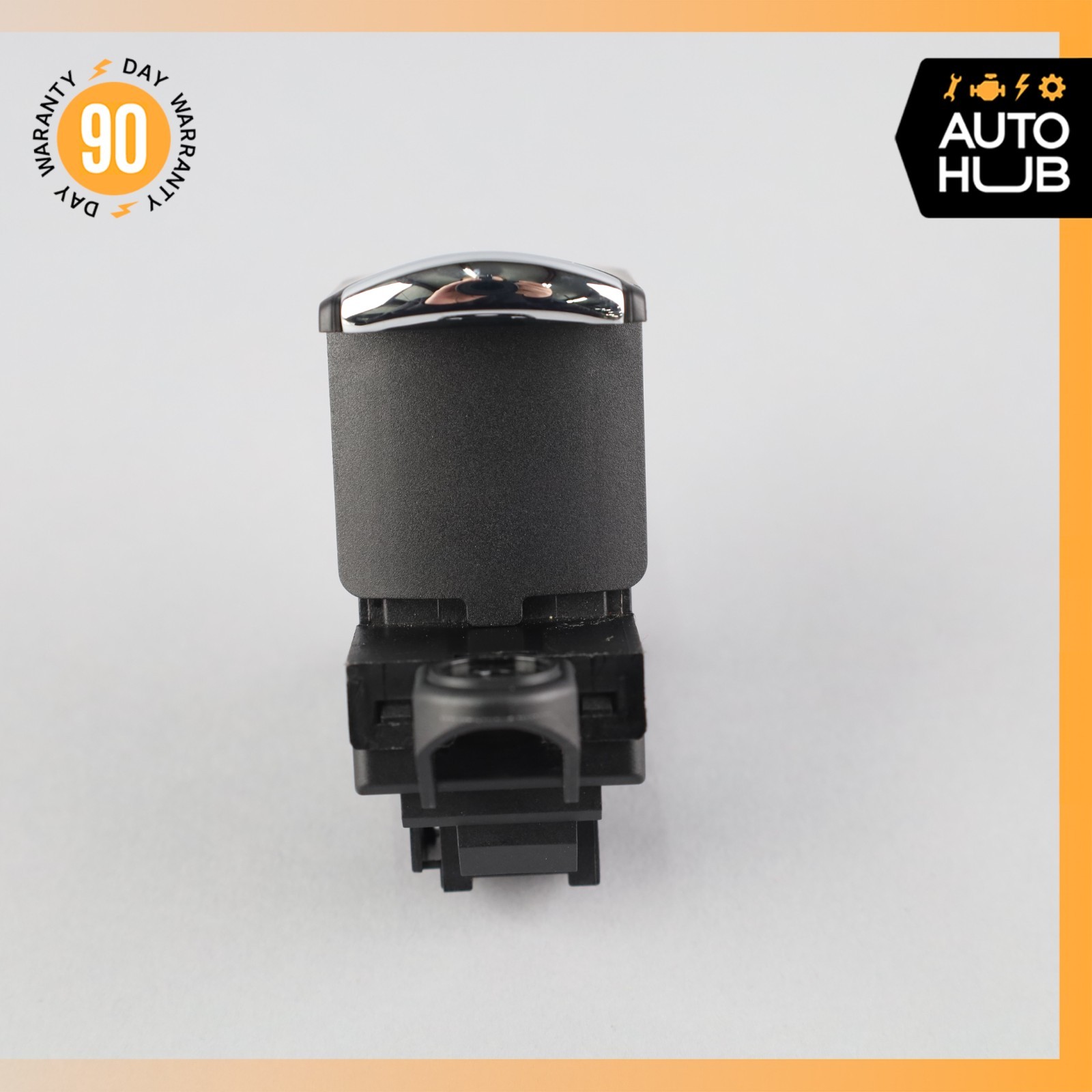 14-17 Maserati Quattroporte Electronic Parking Button Switch 6700150060 OEM