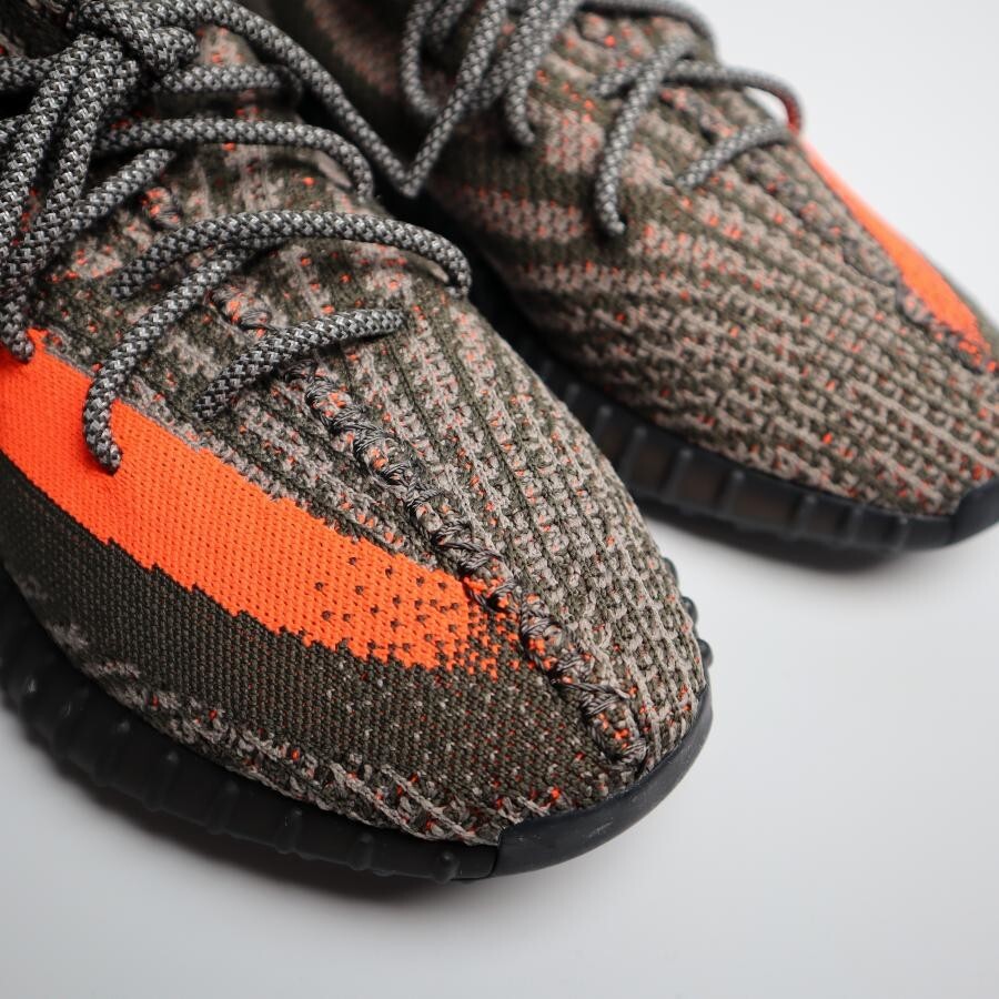 adidas Yeezy Boost 350 V2 Carbon Beluga - Size 8 Mens image 3