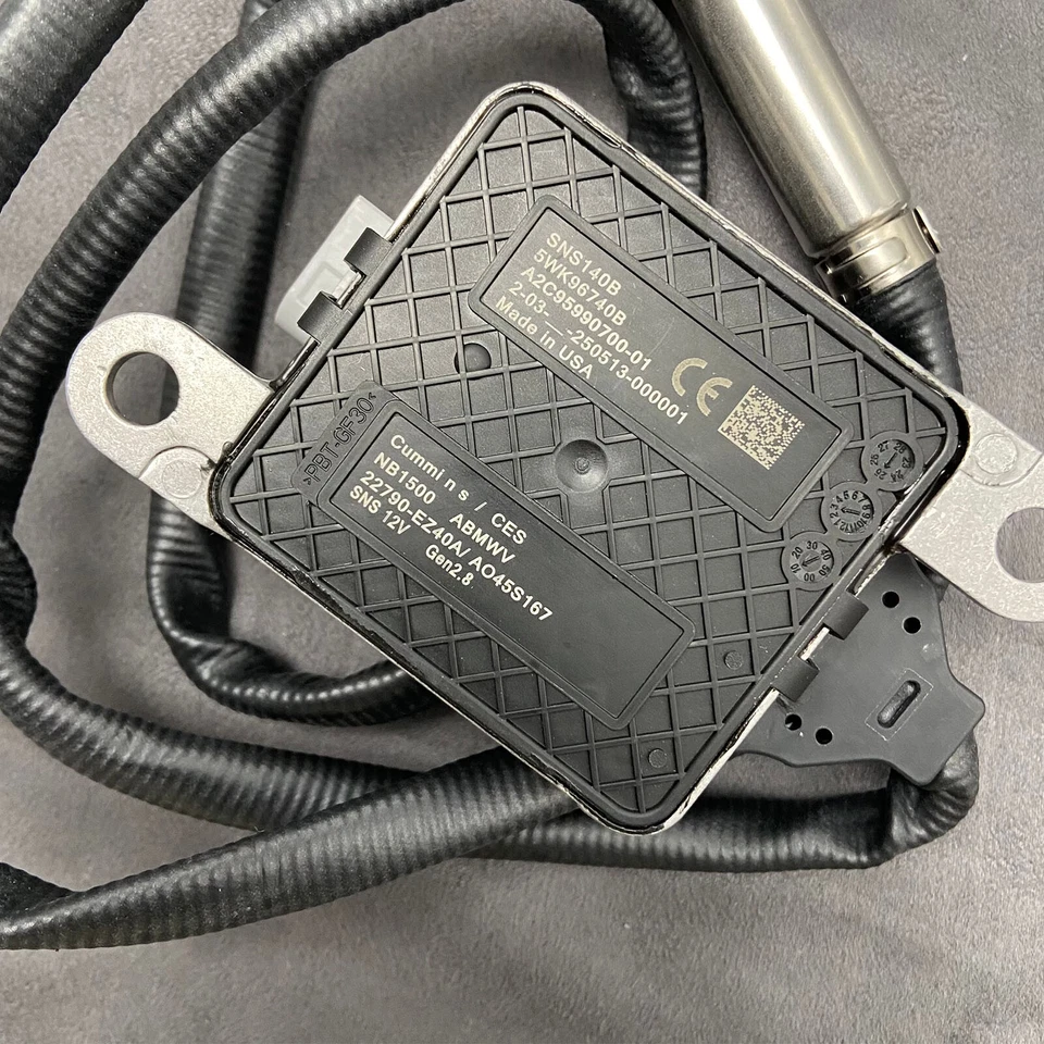 Nuevo sensor delantero Nox 22790-EZ40A 22790EZ40A para Nissan TITAN XD 2016-2019 Foto 3 de 4