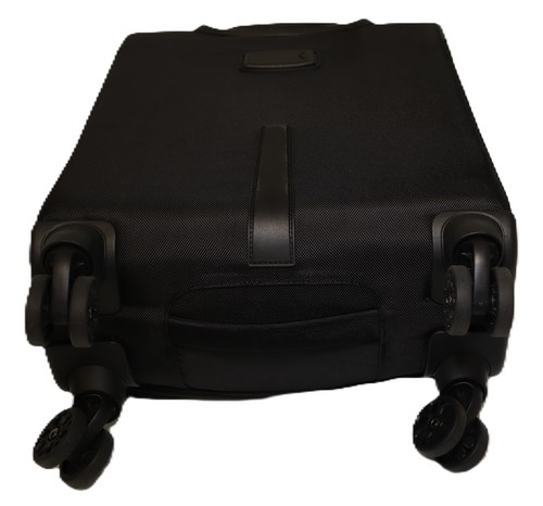 Amazon Basics - Premium-Weichschalen-Trolley mit TSA-Schloss, 51.8 cm Schwarz - Bild 4 von 5