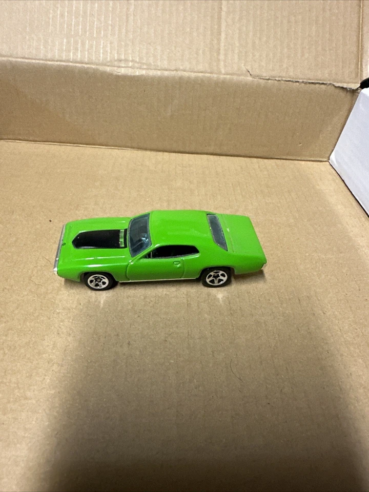Hot Wheels ~ первое издание 2001 года ~ 1971 Plymouth GTX ~ 14/36 ~ зеленый ~ цвет 026 - Изображение 4 из 4