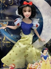 Disney Blancanieves Clásico Princesa Celestial Muñeca Porcelana Figura Llave Latón