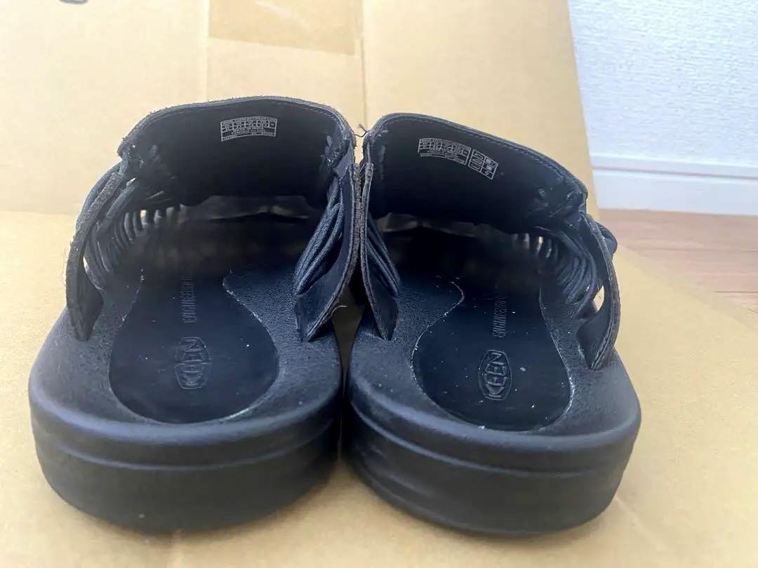 Capi Ingegnerizzati x Sandali KEEN Uneek 26 5 cm Nero