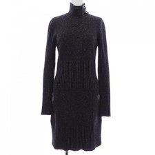 Authentic CHANEL P39182K02775 Dress #270-004-277-1491