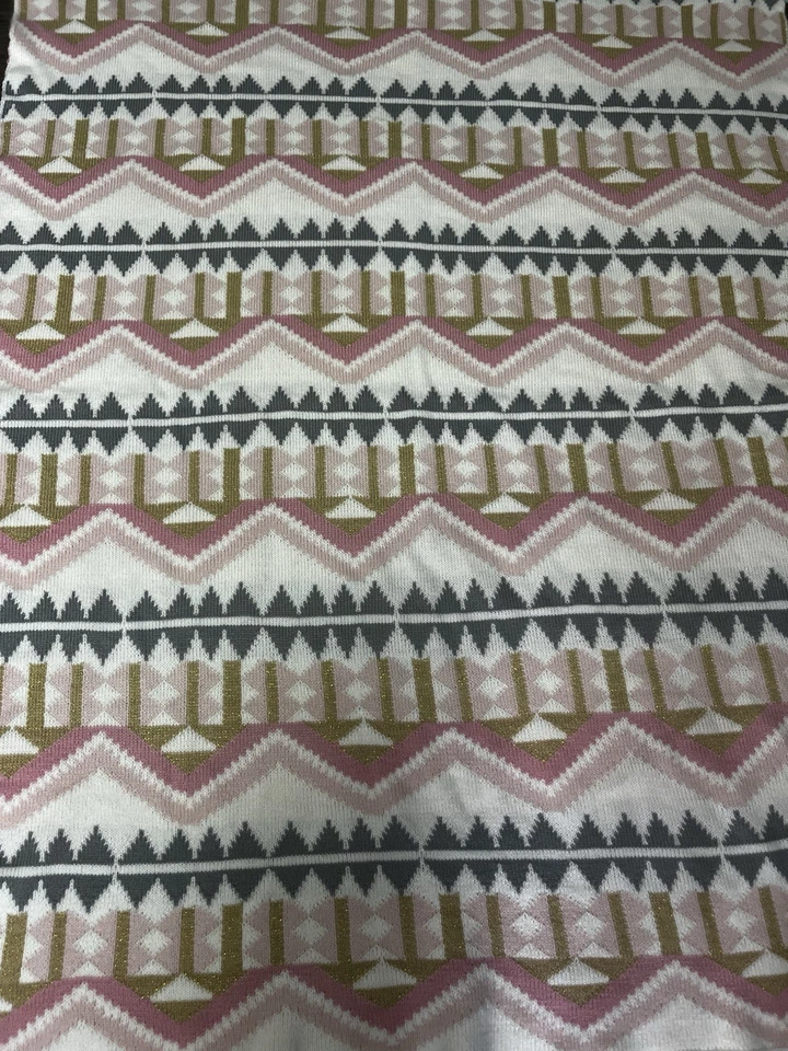 Manta para bebé Emily & Meritt Pottery Barn Kids *40”x 30” pompones pasteles dorados Foto 3 de 4