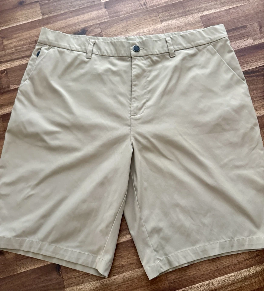 32 Degrees Cool Hombre Pantalones Cortos Rendimiento Elastizados Azul Y Caqui Lote Talla 38 Foto 2 de 4