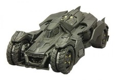 Mattel BLY30 2015 The Arkham Knight Batmobile 1:43 Diecast Model Car