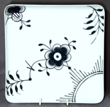 ROYAL COPENHAGEN Black Fluted MEGA Square Plate ~8x8 inches 2541-720 New in BOX!