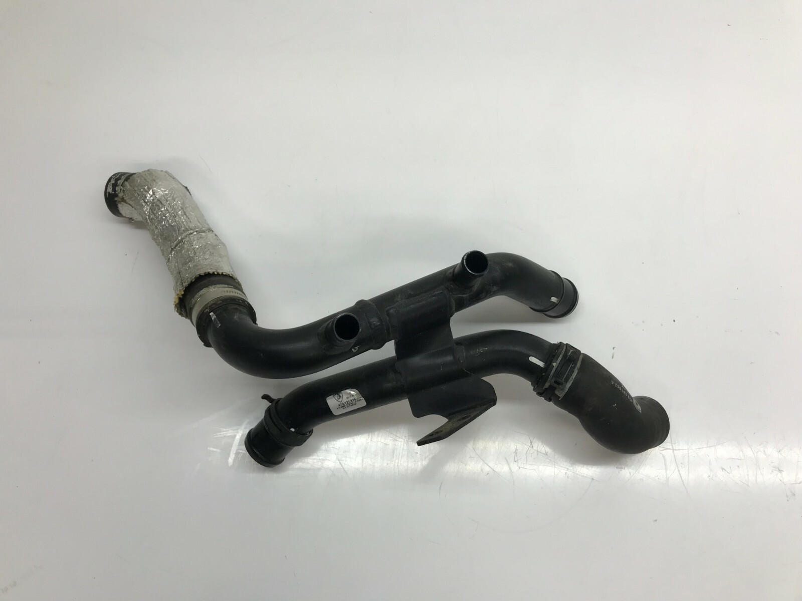 LAMBORGHINI AVENTADOR LP740 750 WATER COOLING SYSTEM PIPE HOSE OEM 470121525A