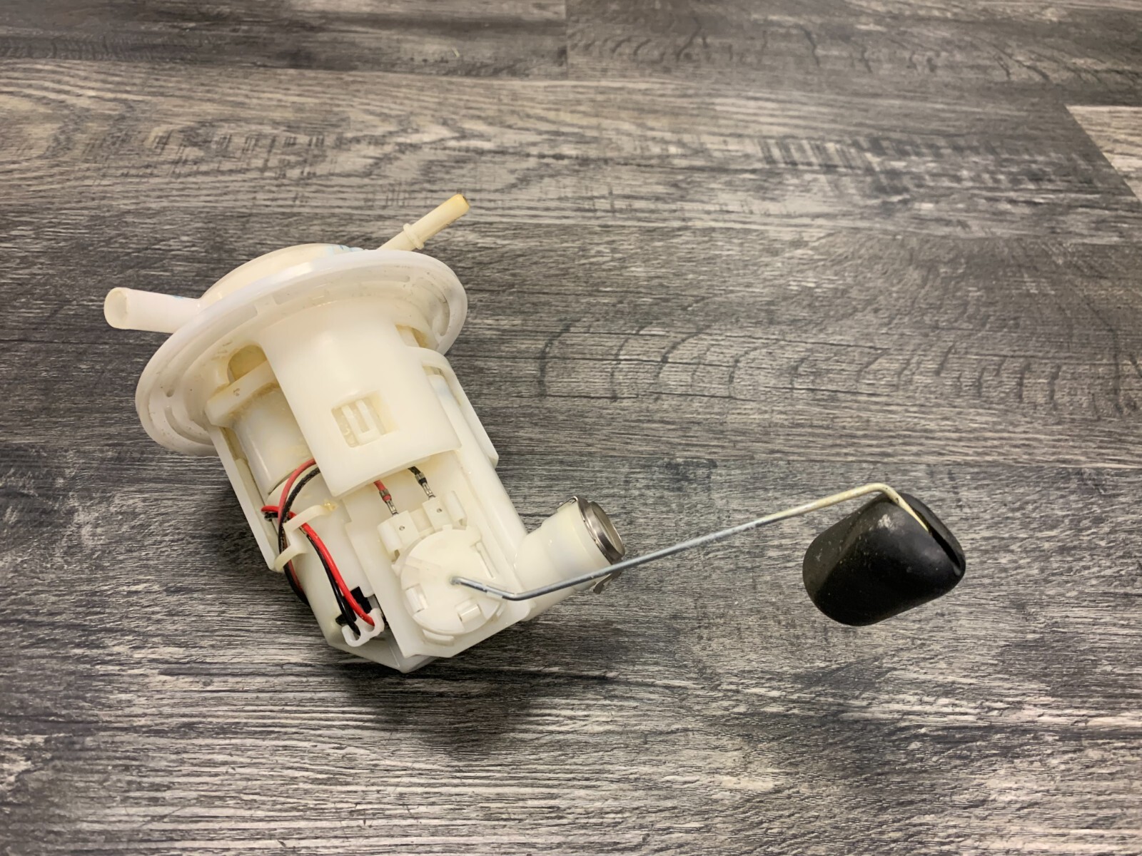 Honda CBR300R CB300F CBR250R Fuel Gas Tank Pump 16700KYJ901 OEM * eBay