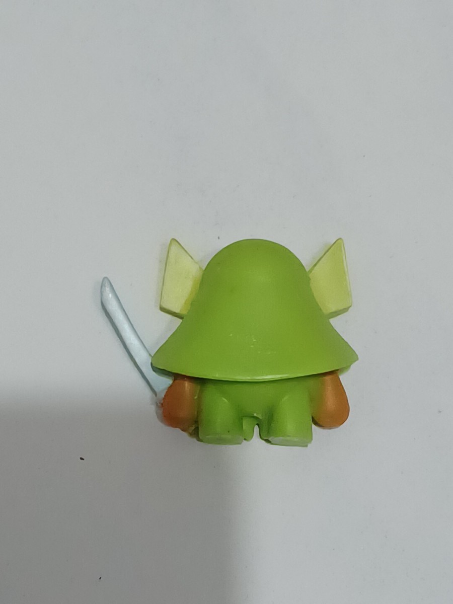 NEW AUTHENTIC Moshi Monsters Series 1 General Fuzuki #082 ULTRA