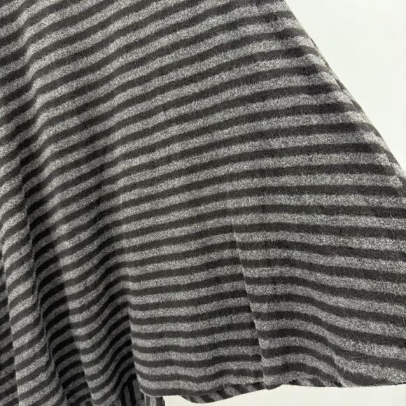 Women's soft surroundings black grey stripe cape … - image 3