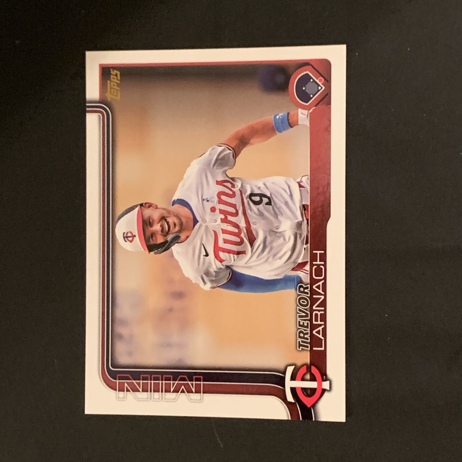 2025 Topps Series 1 Trevor Larnach #279 Golden Mirror Image Variation SSP