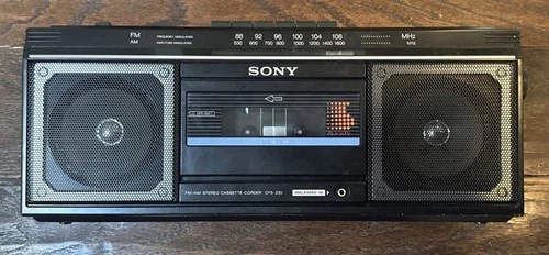 Vintage SONY CFS-230 AM FM Radio Tape Cassette Walkman Boombox Pristine!
