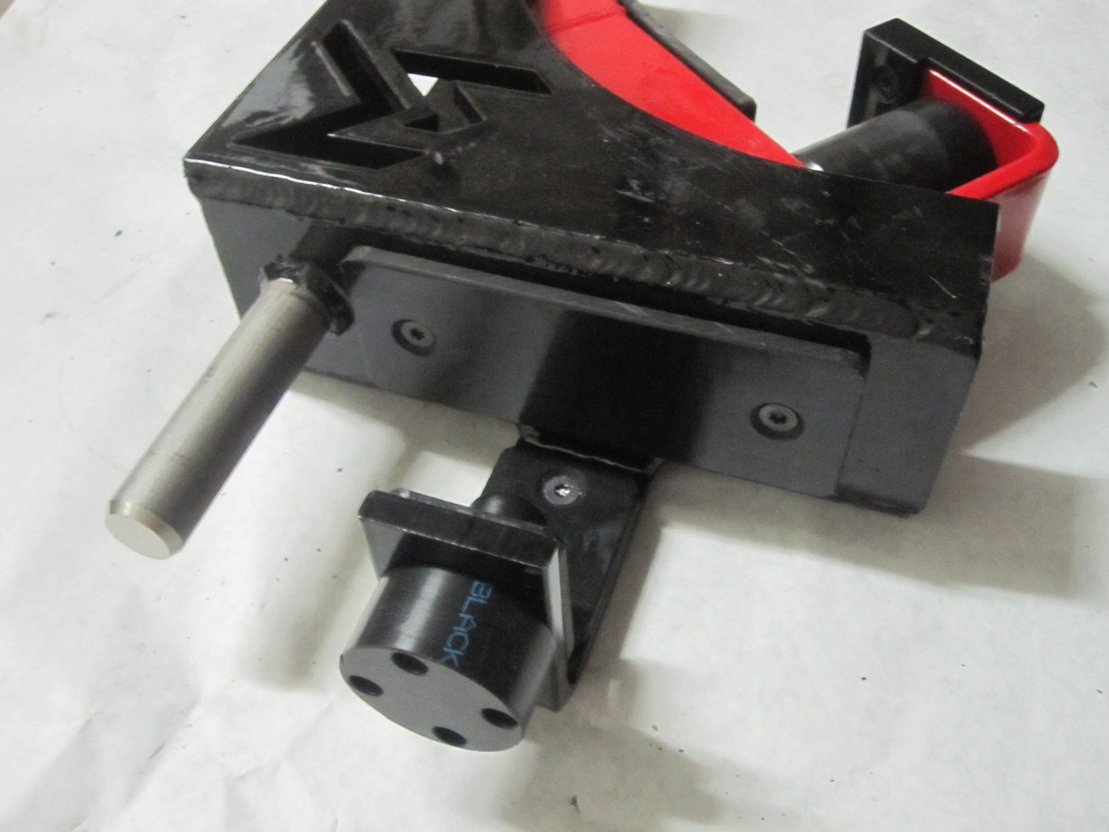 ONE SIDE ONLY Mutant Metals Snap-Back Roller