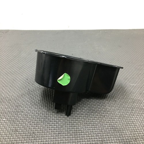 05-08 Land Rover LR3 Center Console Cup Holder OEM 04B2029LA9 - Picture 4 of 6