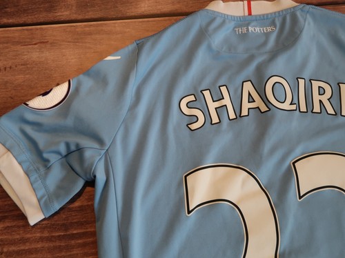 ✅Macron Football Shirt Stoke City Shaqiri #22 Away Fußball Trikot, Jungen Gr. L - Bild 17 von 20