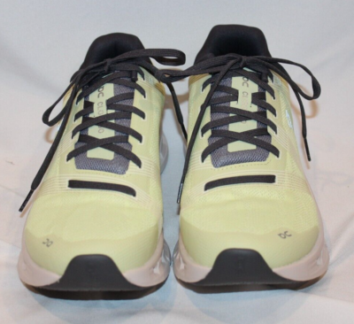 On Running Cloudgo Running Shoe Hay/Sand Color Women display picture 1