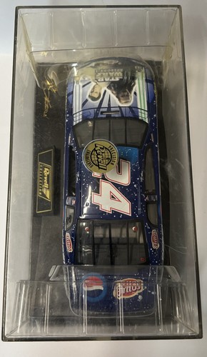 NASCAR Jeff Gordon #24 Pepsi In Case With Signature - Picture 8 of 16