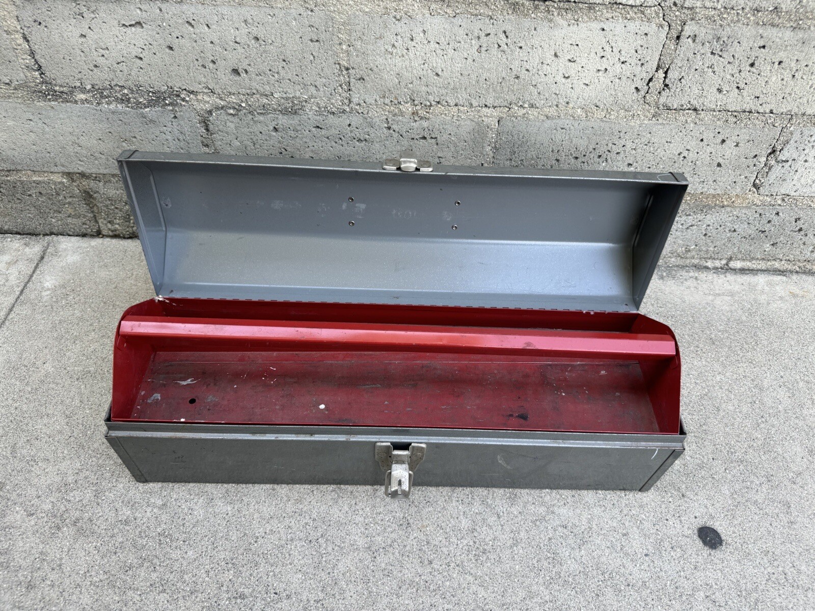 Sears Craftsman 65161 Toolbox Vintage With Tray 19½"x6"x6" USED tool