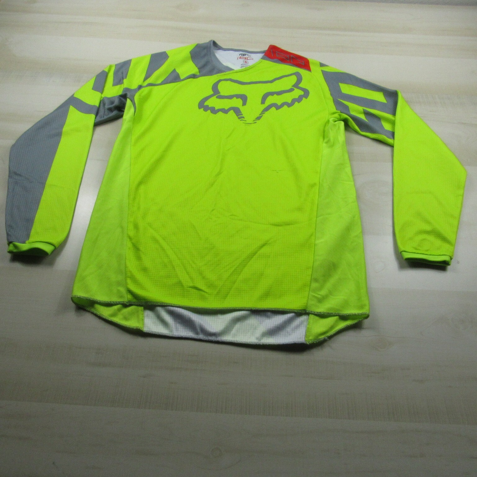 Picture 1 of 18
