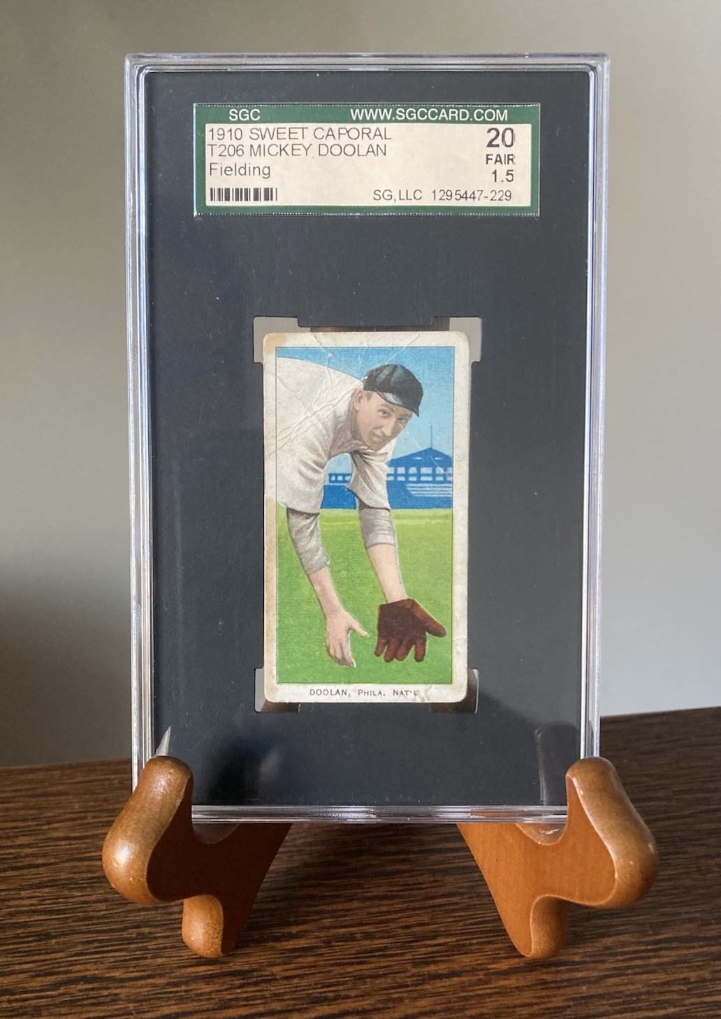 1910 T206 Mickey Doolan Fielding Sweet Caporal SGC 1.5 Vintage Twice MVP Top-20